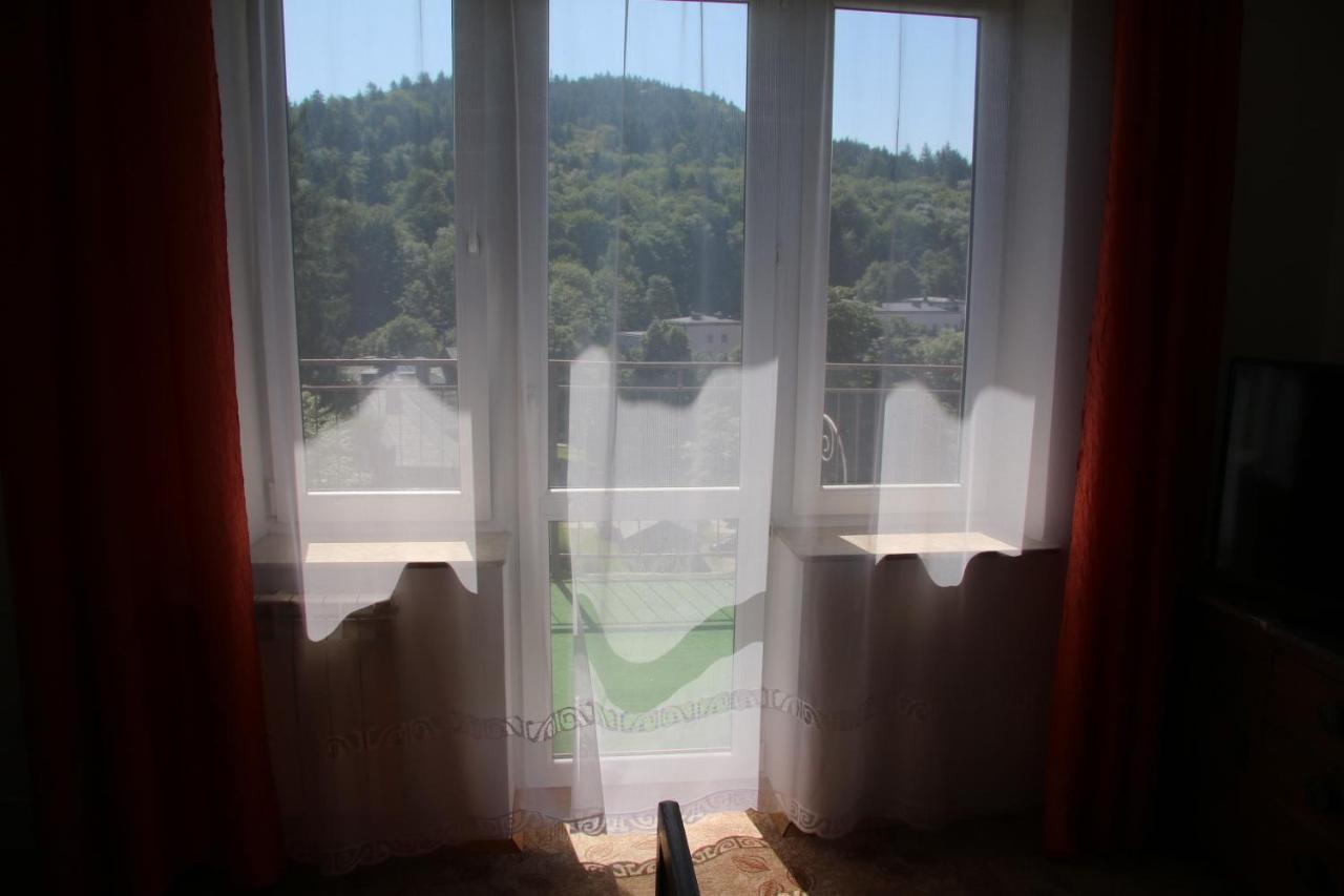 Domy Wczasowe Tryumfy Bed & Breakfast Krynica Zdroj Eksteriør bilde