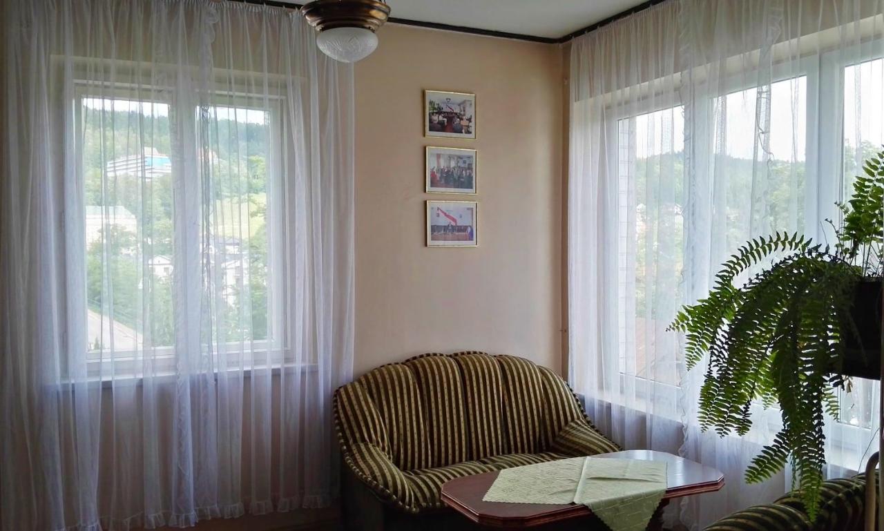 Domy Wczasowe Tryumfy Bed & Breakfast Krynica Zdroj Eksteriør bilde