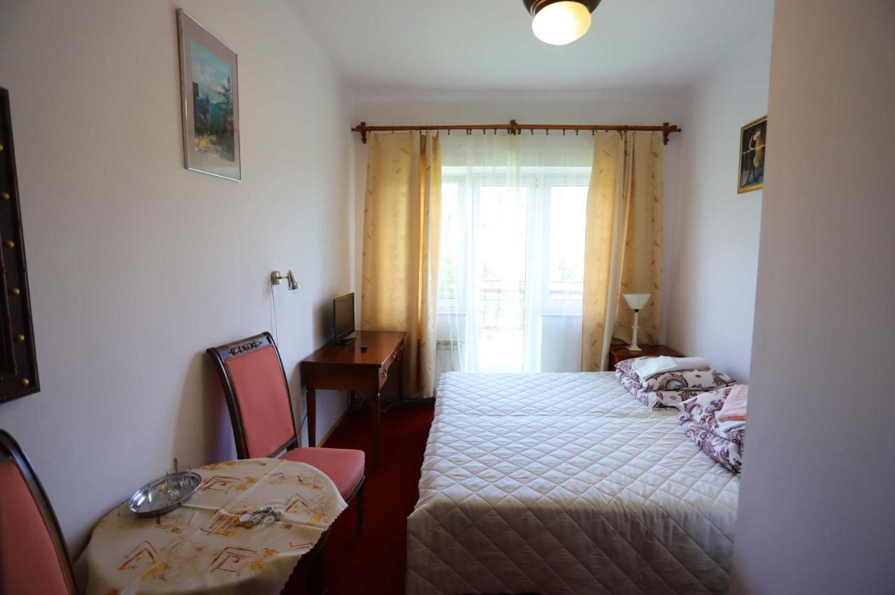 Domy Wczasowe Tryumfy Bed & Breakfast Krynica Zdroj Eksteriør bilde