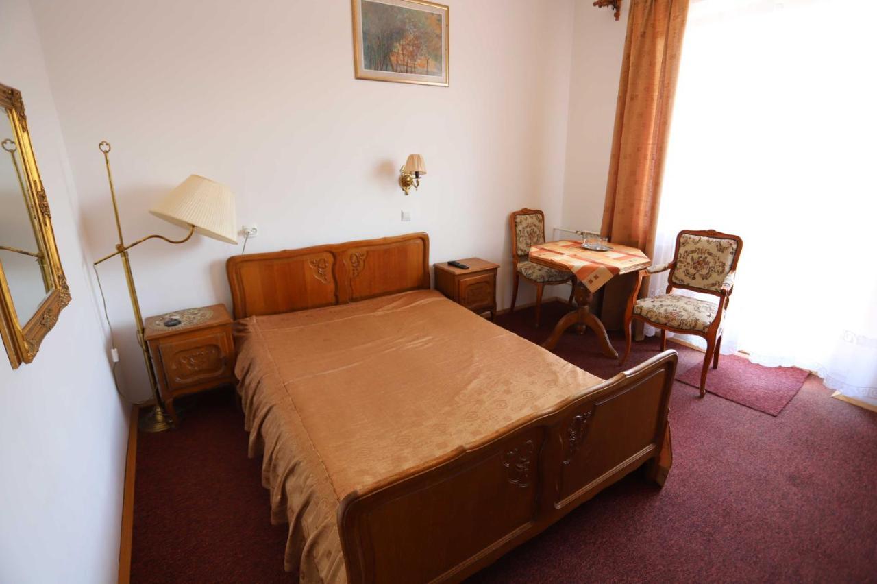 Domy Wczasowe Tryumfy Bed & Breakfast Krynica Zdroj Eksteriør bilde